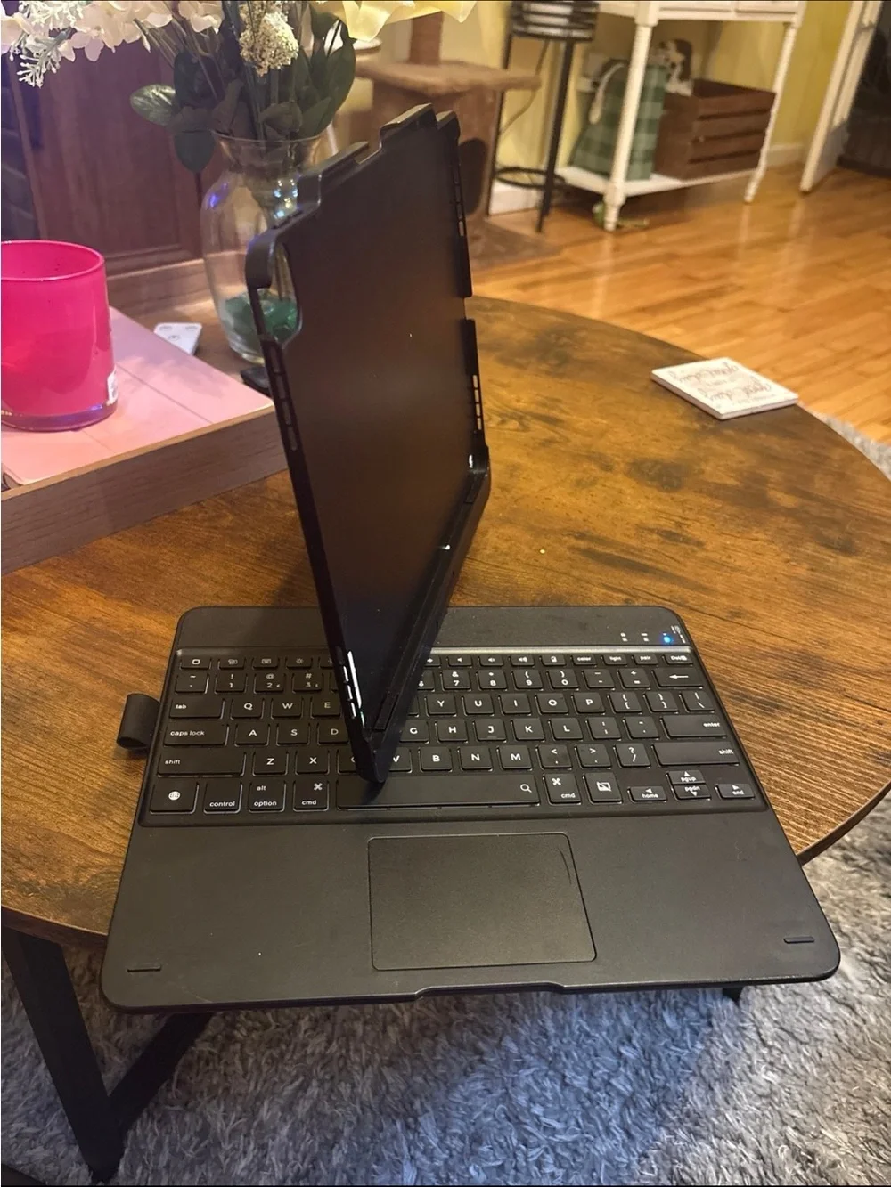 Type Case Bluetooth Keyboard with Touchpad iPad Pro 13 inch 360 Swivel